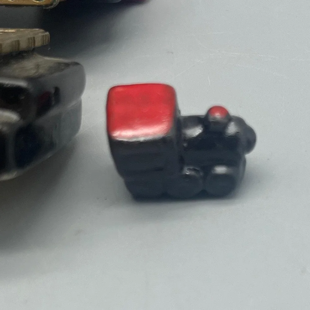 Train Engine Trinket‎ Box Red Black with Miniature Train Inside D&N, E&I